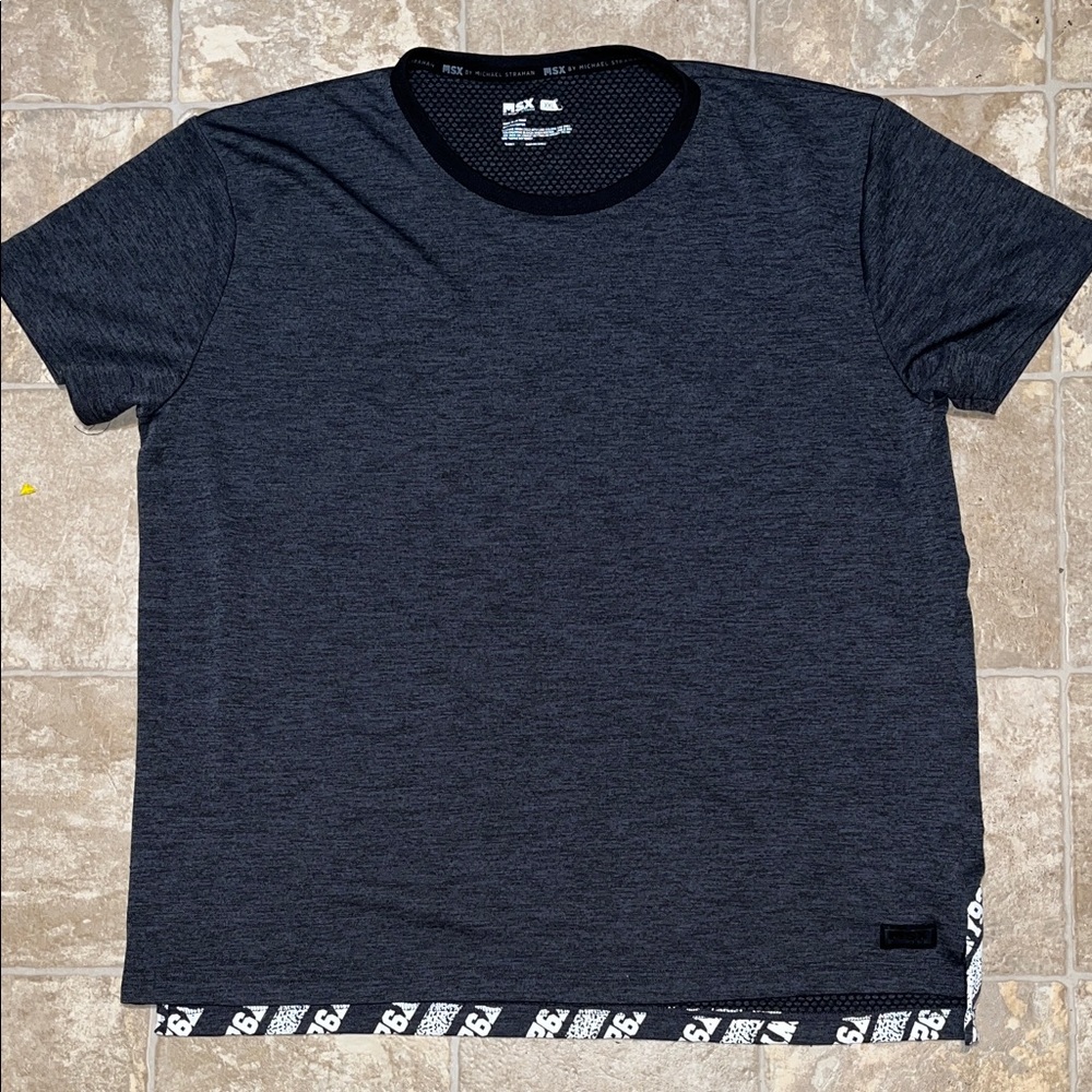 **Last chance** Men's MSX By Michael Strahan T-Shirt